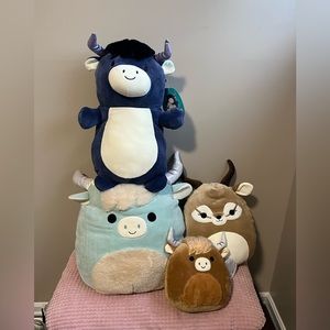 Christmas bundle deal🤍 Perni, Armie, Wilfred, Adila all with tags!